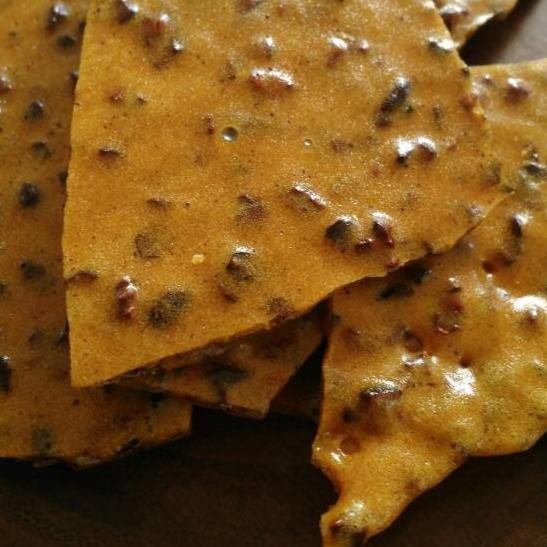 Sweet and Smoky Roasted Cocoa Nib Brittle - m2 Confections